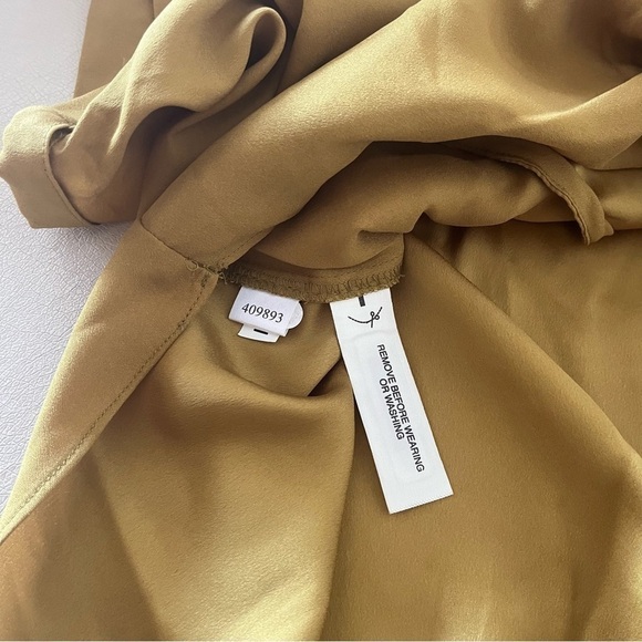 ANN Taylor- Golden Yellow Solid Casual Blouse Top SP - Picture 6 of 7